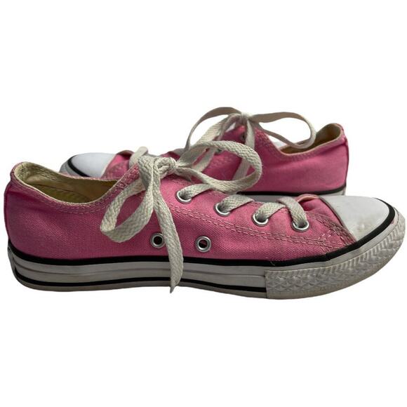 Converse Chuck Pink Sneakers Youth Size 2 - Picture 3 of 9